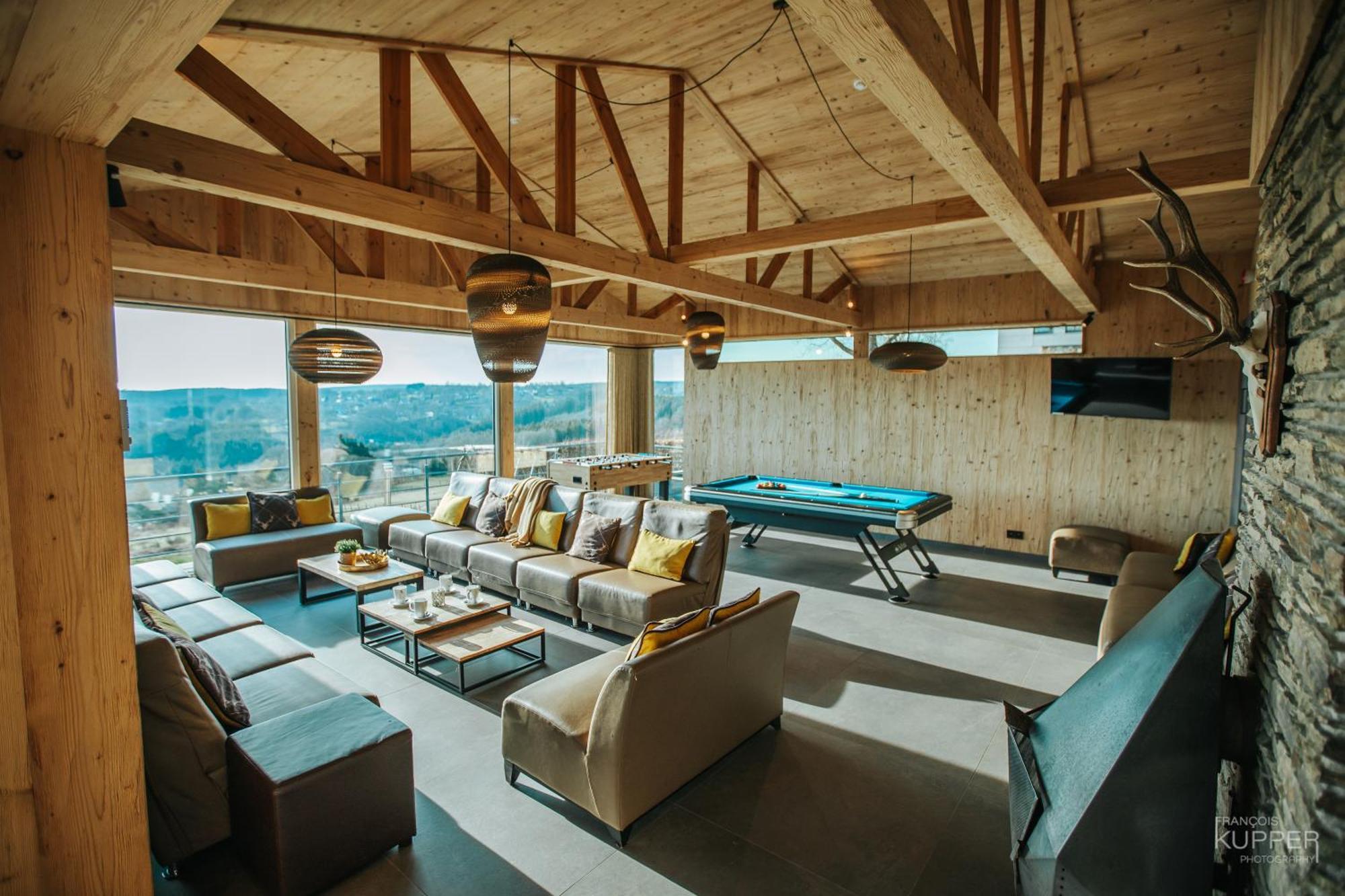 فيلا Le Noir Flohay 30 Pers - Malmedy, Vue, Wellness المظهر الخارجي الصورة